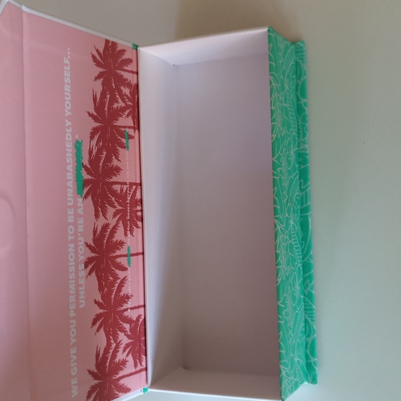 EUC like new Goodr box and eyeglass bag - Picture 6 of 7